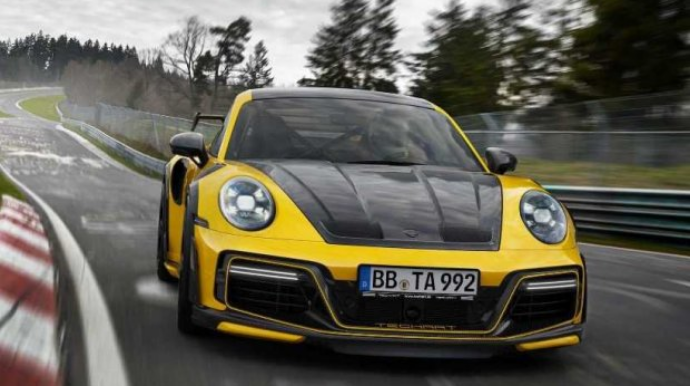 Yeni "Porsche 911 Turbo"  modelinin unikal super gücü   - FOTO