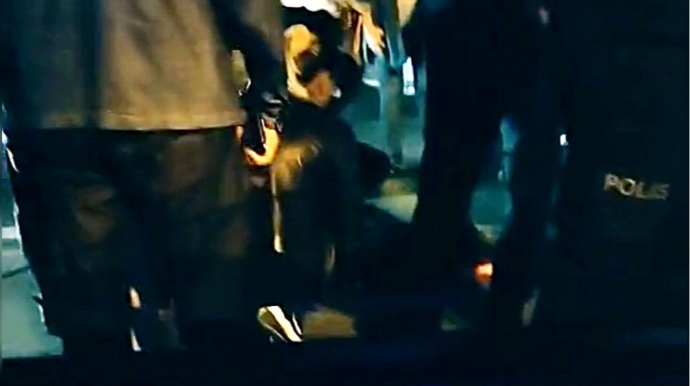 28 Mayda ağır qəza:  Vurulan piyada bir neçə metr kənara sıçradı  - VİDEO