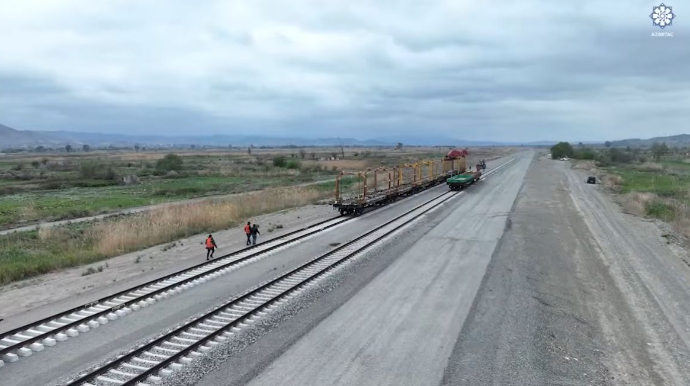 Horadiz-Ağbənd dəmir yolunun tikinti işləri tamamlanıb - VİDEO