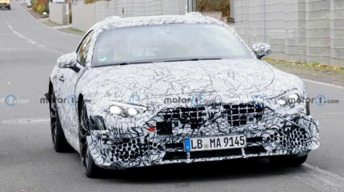 Начались испытания нового "Mercedes-Benz SL"  - ФОТО