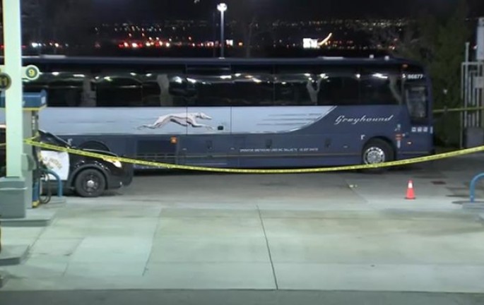 Kaliforniyada şəhərlər arası avtobusda silahlı insident: 1 ölü, 5 yaralı - VİDEO