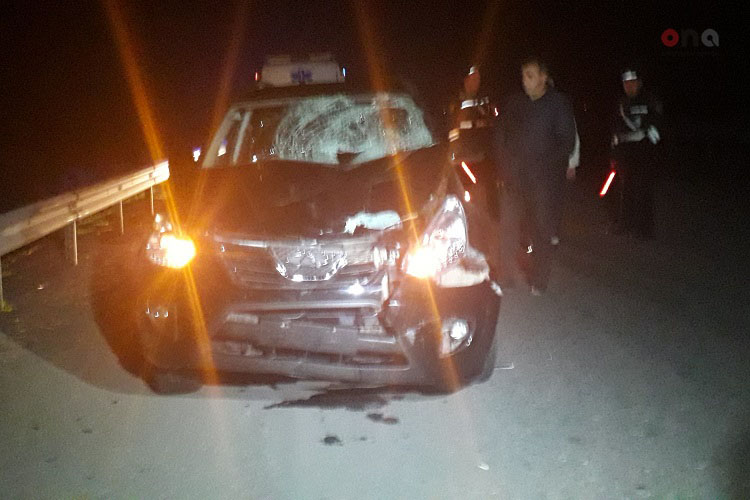 Goranboyda gənc qadını avtomobil vurub