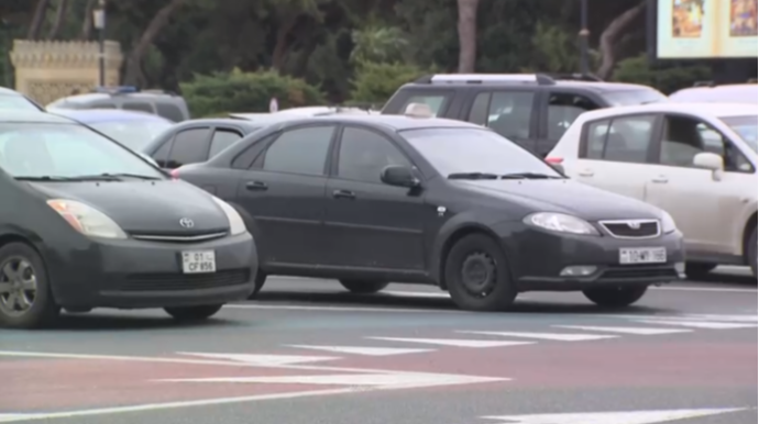 Qadınlara qarşı əxlaqsızlıq edən narkoman taksi sürücüləri tutuldu - 31 fakt - VİDEO 