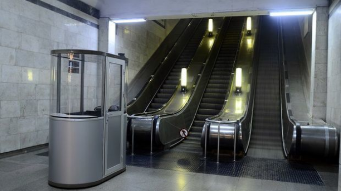 В бакинском метро остановился эскалатор? - ЗАЯВЛЕНИЕ МЕТРОПОЛИТЕНА 