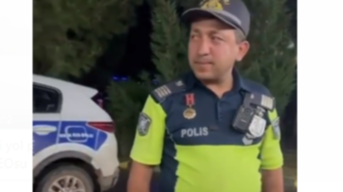 Qazi yol polisi əməkdaşının maraqlı VİDEOsu 