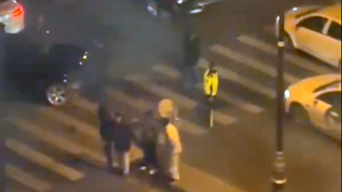 Bakıda yol-nəqliyyat hadisəsi baş verib - VİDEO