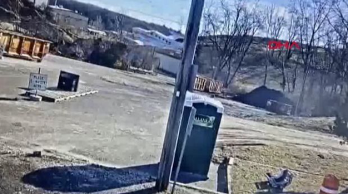 Təyyarə yüksək sürətlə yerə çırpıldı – ANBAAN VİDEO 