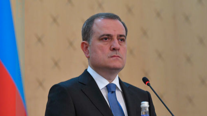 Ceyhun Bayramovdan ölkə gənclərinə təbrik  - FOTO