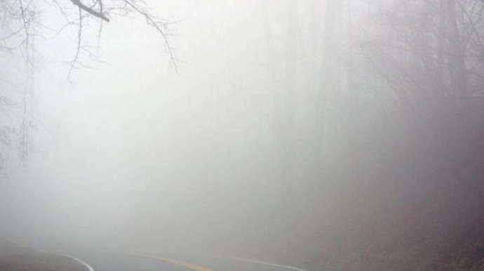 На дорогах Азербайджана из-за тумана и дождя снизится дальность видимости