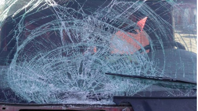 Xaçmazda baş verən qəzada iki bacı xəsarət alıb