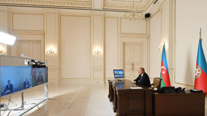 İlham Əliyev yeni təyin olunan icra başçılarını qəbul etdi - CANLI YAYIM 