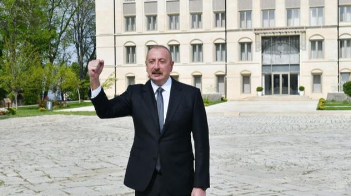 Prezident:  “Bu gün Azərbaycan Avrasiyada nəqliyyat mərkəzlərindən birinə çevrilib”