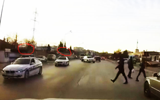 Bakıda yol polislərinin kobud qayda pozuntusu – REAL VİDEO