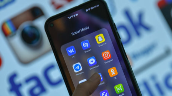 Sosial şəbəkələrdə bankların adından saxta reklamlar paylaşılır - XƏBƏRDARLIQ 