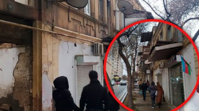 Paytaxtda sökülən evlər piyadalara təhlükə yaradır - FOTO 