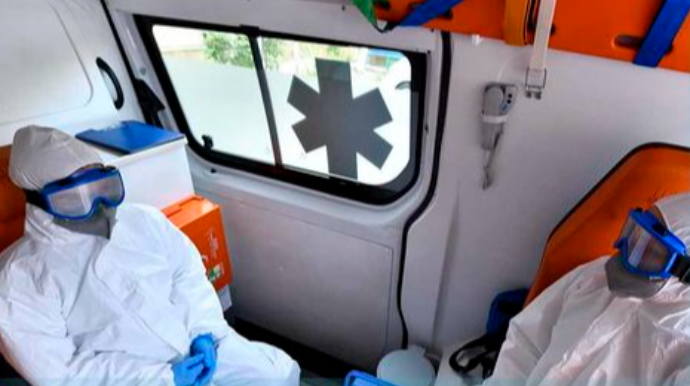 Koronavirus xəstələri ictimai yerlərdə aşkar edilərək saxlanılıblar 