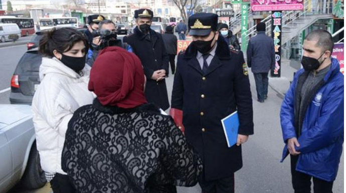 Bakıda polis koronavirusla bağlı aksiya keçirib   - FOTO