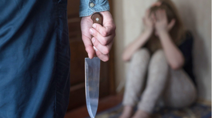 Goranboyda qadın bıçaqlandı - Keçmiş əri saxlanıldı 