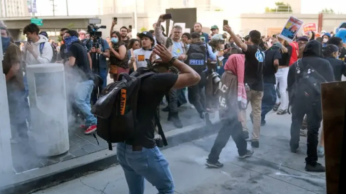 Rusiyada miqrantlarla polis arasında qarşıdurma yaşanıb