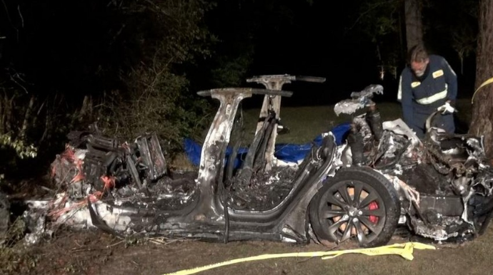 İlon Mask  pilotsuz elektromobilin qəzasının səbəblərini açıqladı  - FOTO