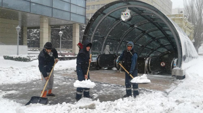 Bakı metropoliteni qışın qarlı-şaxtalı günlərinə hazırdır? - AÇIQLAMA 