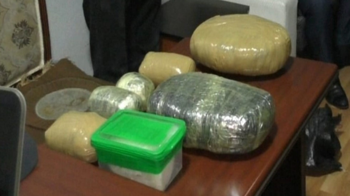 Keçmiş məhkumlar Cəlilabadda 10 kq narkotiklə tutulublar  - FOTO