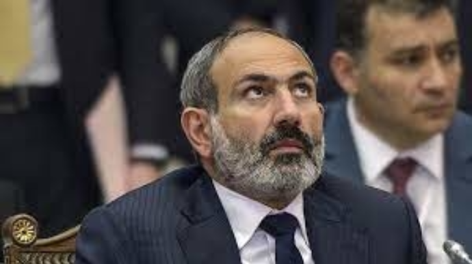 Paşinyan Qafan-Gorus yolunun bağlanmasından danışdı