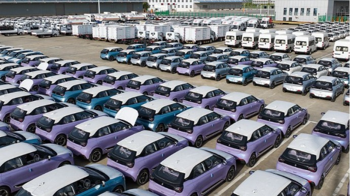 Avropada daxiliyanma mühərrikli avtomobillərin satışı azaldı 