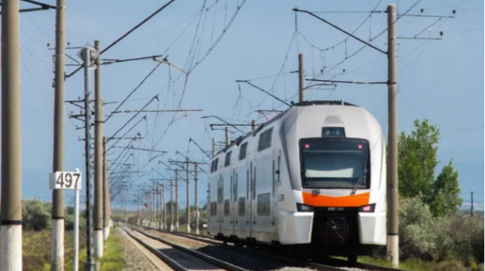 Ölkədaxili sərnişindaşımada qatarların hərəkət qrafiki yenilənir 