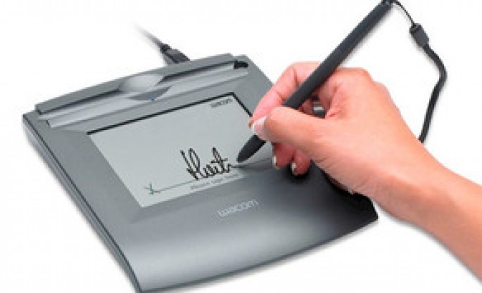 Yeni nəsil biometrik şəxsiyyət vəsiqələrindəki “elektron imza” pulsuz aktivləşdiriləcək