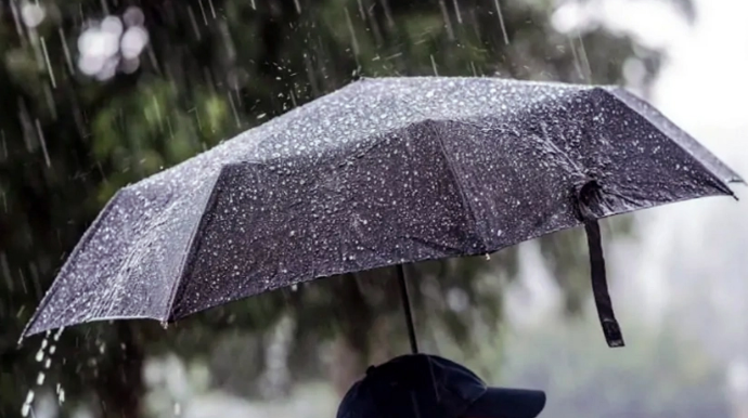 Sabah Bakıda yağış və sulu qar yağacaq, güclü külək əsəcək 