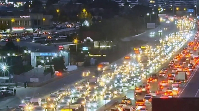 Paytaxtın bu küçələrində tıxac var - SİYAHI 