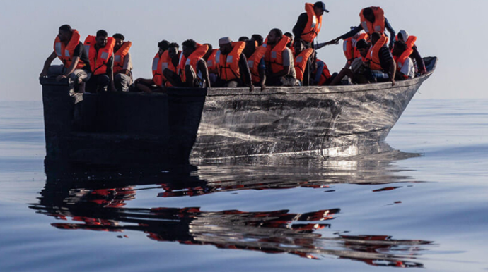 Qayığdan 38 miqrant xilas edilib 