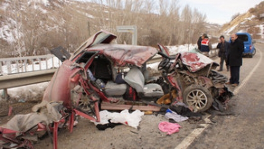 Yol qəzalarının sayı azalıb - RƏSMİ