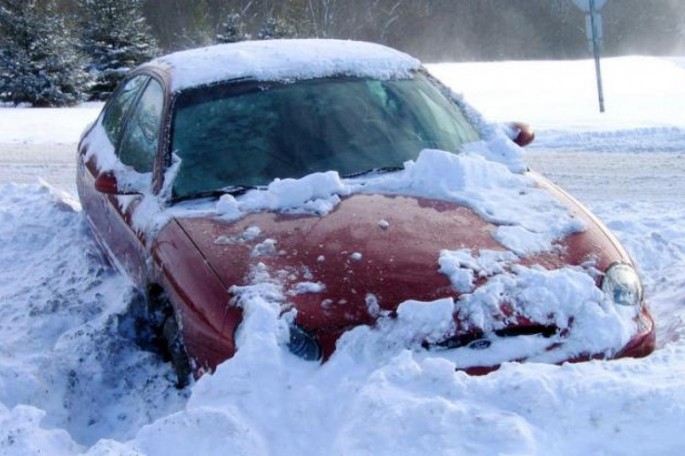 İsti günlərin ardınca 12 sm qar yağdı