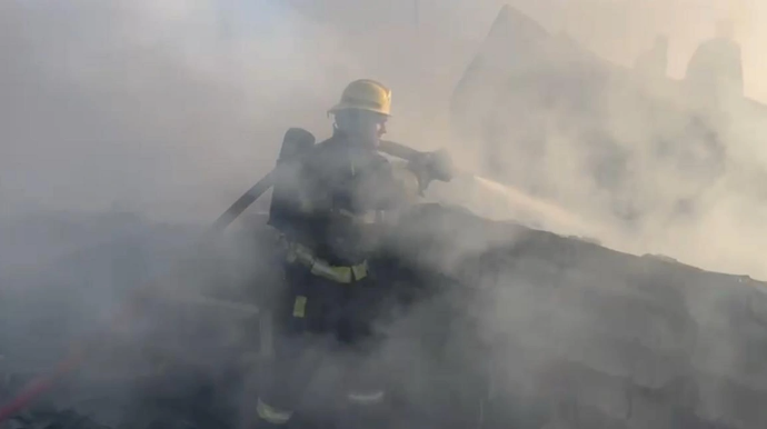 Yasamalda fərdi yaşayış evində baş vermiş yanğın SÖNDÜRÜLDÜ  - VİDEO - YENİLƏNİB