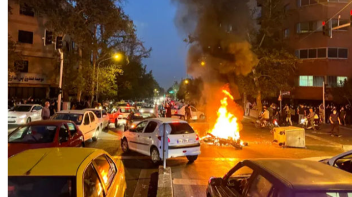 İranda vətəndaş müharibəsi başlayıb - VİDEO 