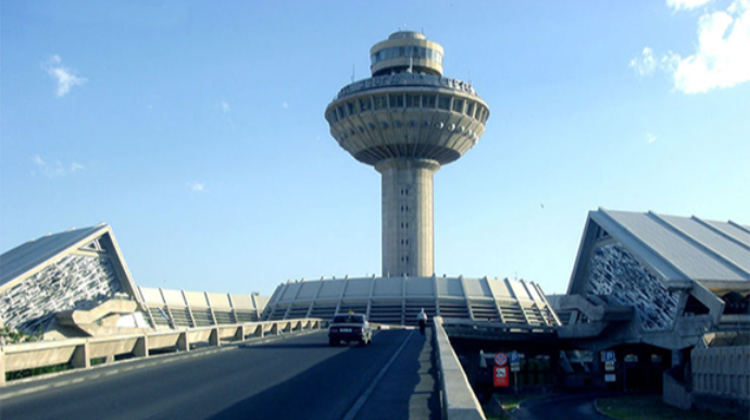 İrəvan aeroportunun polis rəisi generalın oğlu ilə birgə saxlanıldı 