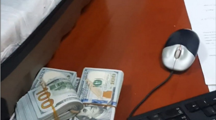 Azərbaycandan külli miqdarda xarici valyuta çıxarılmasının qarşısı alınıb  - FOTO