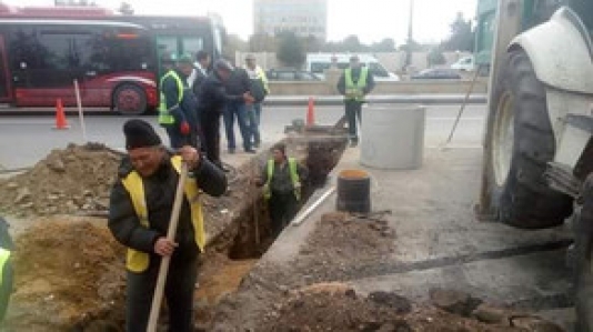 Heydər Əliyev prospektində nəqliyyatın hərəkəti məhdudlaşdırılıb