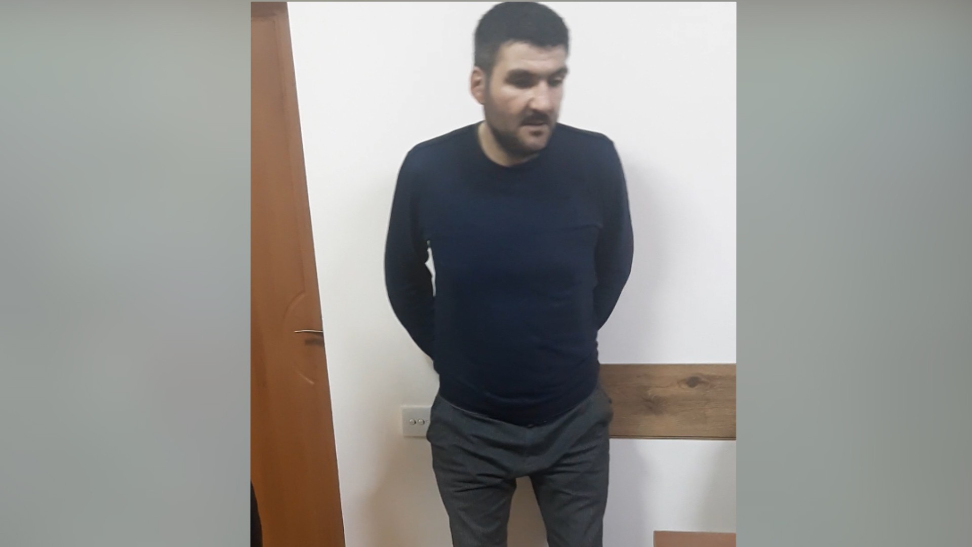 Bakıda daha bir silahlı şəxs tutuldu  - FOTO