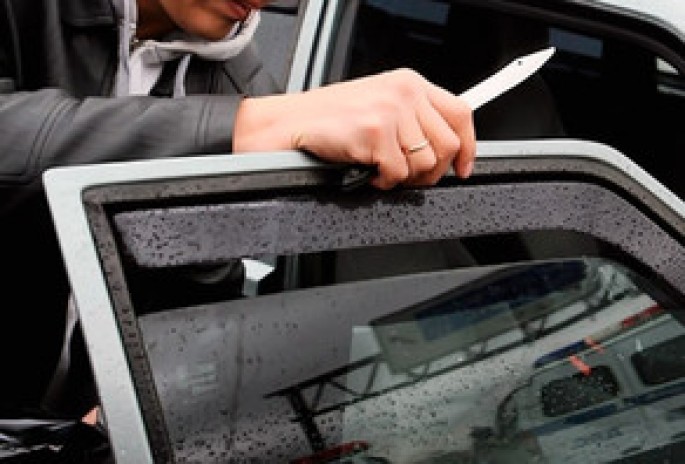 Şəmkirdə sərnişin gedişhaqqına görə taksi sürücüsünü qətlə yetirib