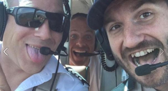 Müğənni helikopterdə faciəvi şəkildə öldü