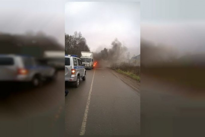 Gömrükçülərdən qaçmağa çalışan azərbaycanlı yanğın törətdi
