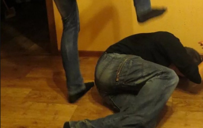 Gənc döyülərək xəsarət alıb - Bakıda