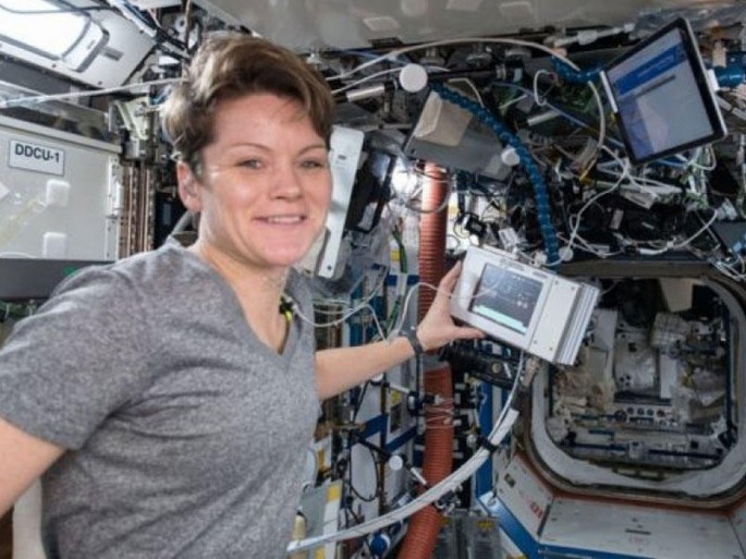 NASA ilk qadın ekipajın tərkibini açıqlayıb