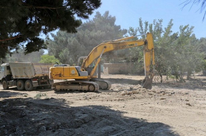 “Avtovağzal” ətrafında təmizlik başladı - FOTO