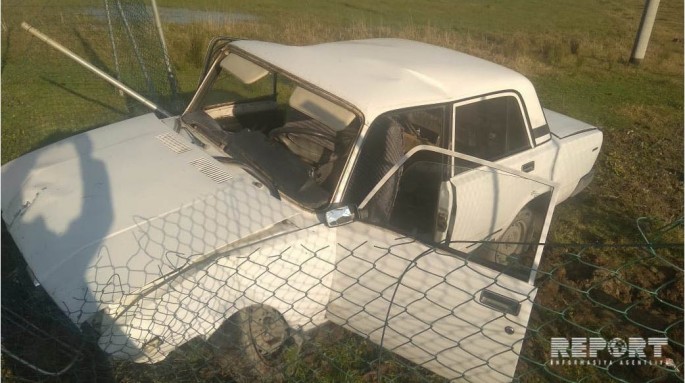 Lənkəranda yol qəzası baş verib, ata və qızı xəsarət alıb - FOTO