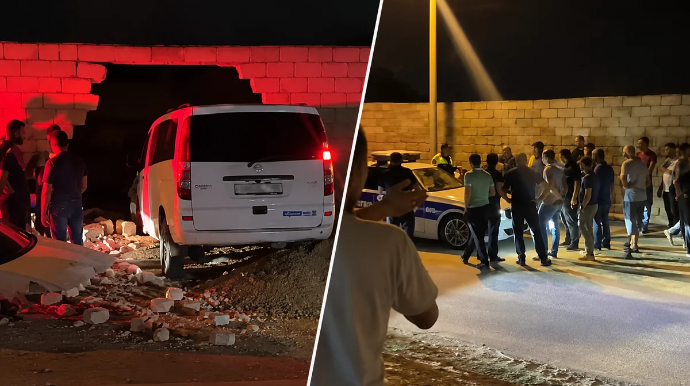 Bakıda mikroavtobus divara çırpıldı - VİDEO 
