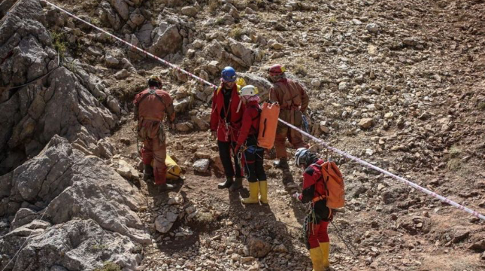 Türkiyə 32 alpinisti axtarış və xilasetmə əməliyyatı üçün İrana göndərdi 